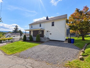 Building Photo - 1037 Seneca St