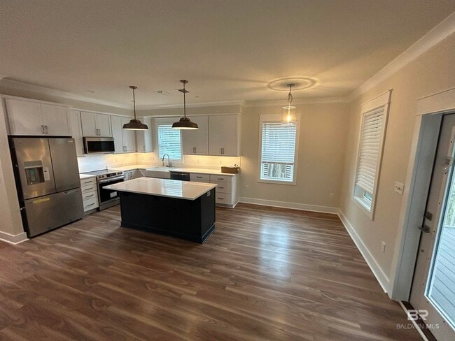 Foto del edificio - 5126 Pine Rd