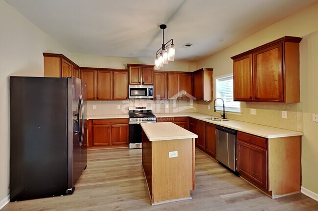 Foto del edificio - 5235 Fieldgate Ridge Dr