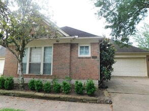 Building Photo - 4211 Creek Hollow Ln