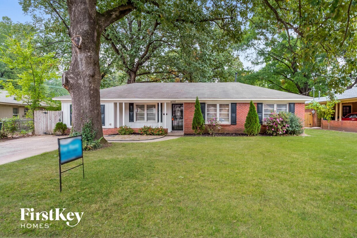 Foto principal - 4550 E Dearing Rd