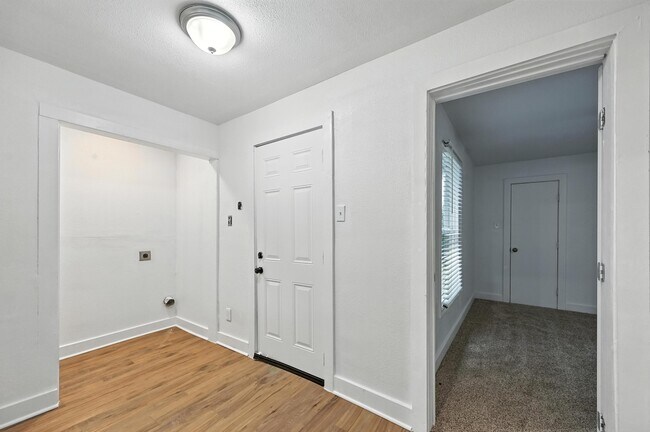 Building Photo - 3420 Caddo St