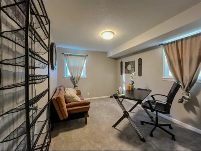 Foto del edificio - 4314 3rd St NE