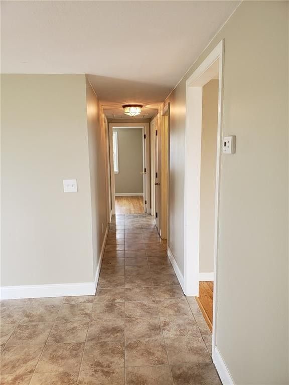 Hallway - 15 Daytona Ave