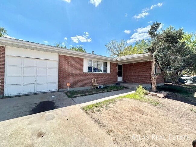 Building Photo - 12494 Edwards Pl