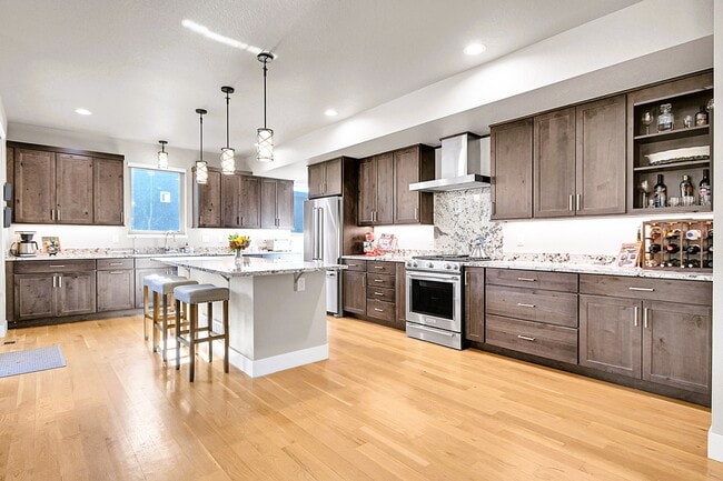 Building Photo - 3040 Alpine Hideaway Trail