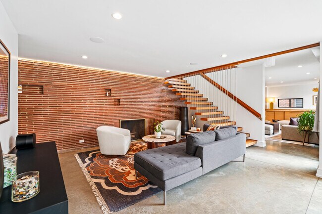 Foto del edificio - 5843 N Maitland Ct