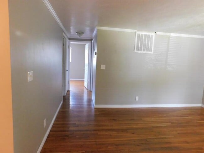 Building Photo - 1391 S 200 E