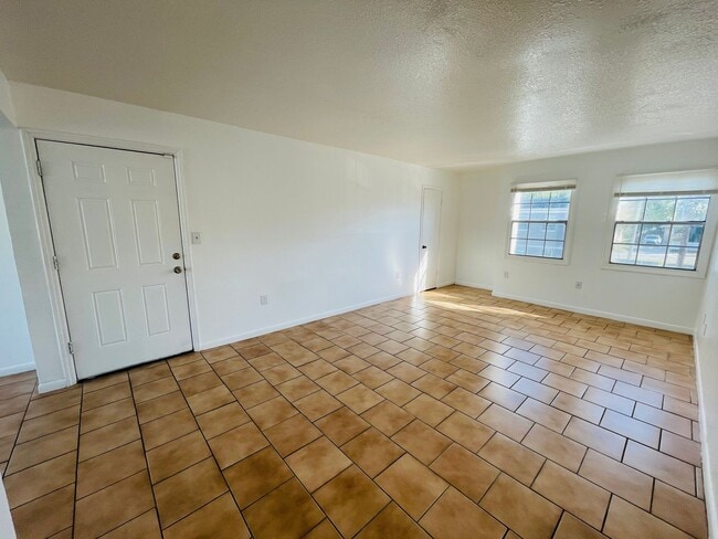 Foto del edificio - Modern 2BD/1.5BA Condo in Orlando – HOA Community with Lawn Care Included