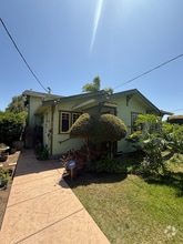 Building Photo - 270 Madrona St