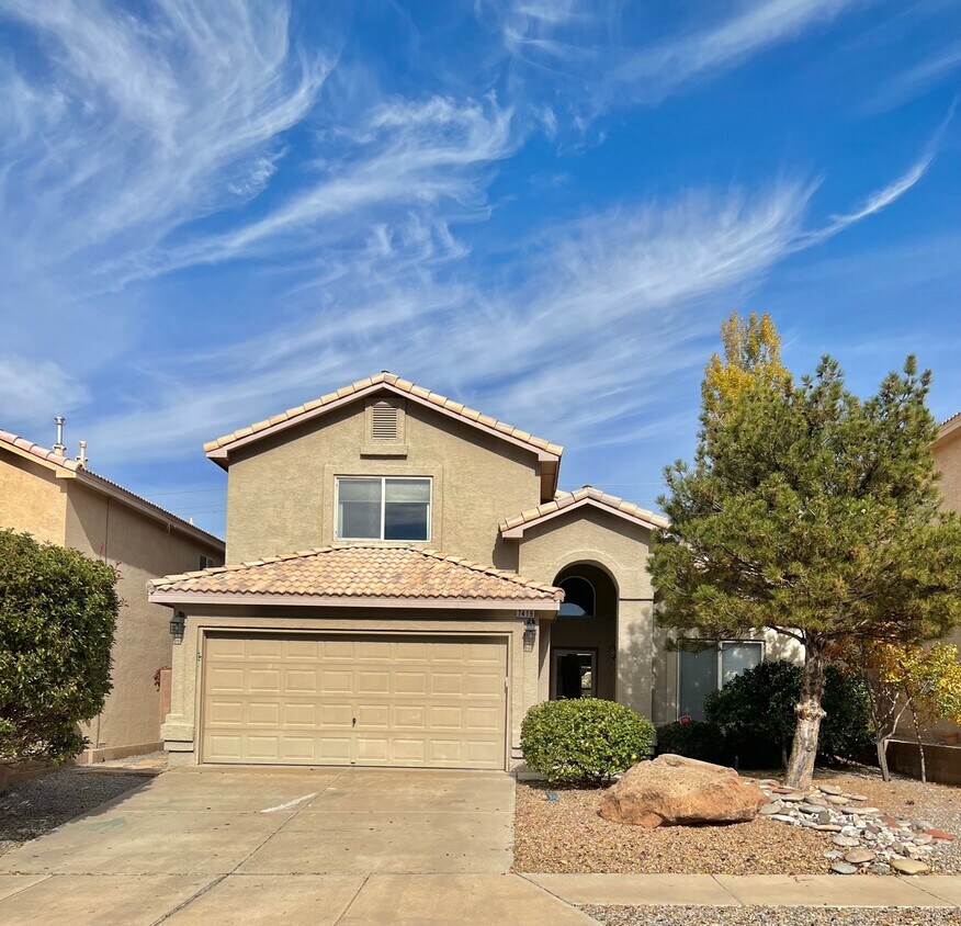 Primary Photo - 7419 Desert Eagle Rd NE