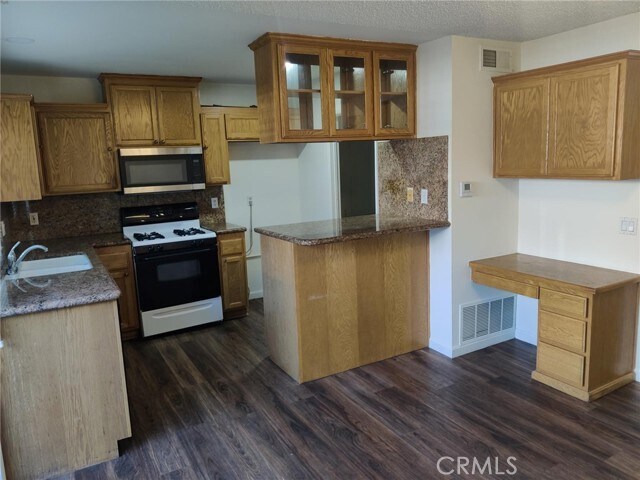 Foto del edificio - 733 Windwood Dr