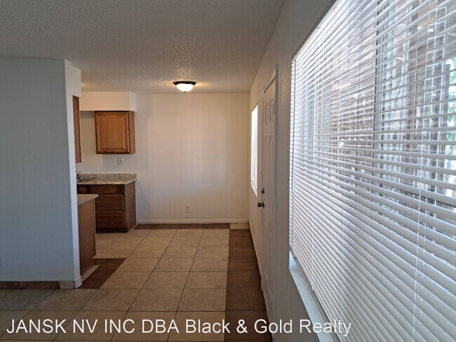 Foto del edificio - 2 br, 2 bath House - 21 W Tonopah Ave #3