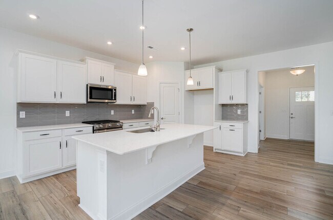 Foto del edificio - 19225 Yellow Birch Dr