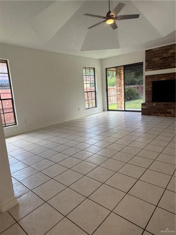 Building Photo - 608 Silva Dr