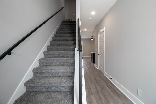 Building Photo - 1603 Jonathan Wade Cir