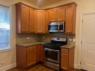 Building Photo - 543 Gunderson Ave