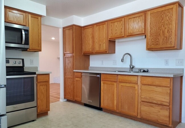 Building Photo - 9580 W Hoff Dr