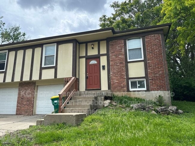 Building Photo - 3902 Springfield St
