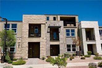 Building Photo - 1168 Heliodor Ave