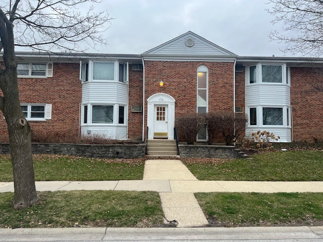 Primary Photo - 216 N Somerset Ln