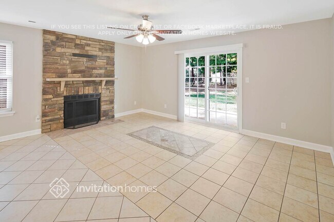 Foto del edificio - 8002 Beacon Hills Rd