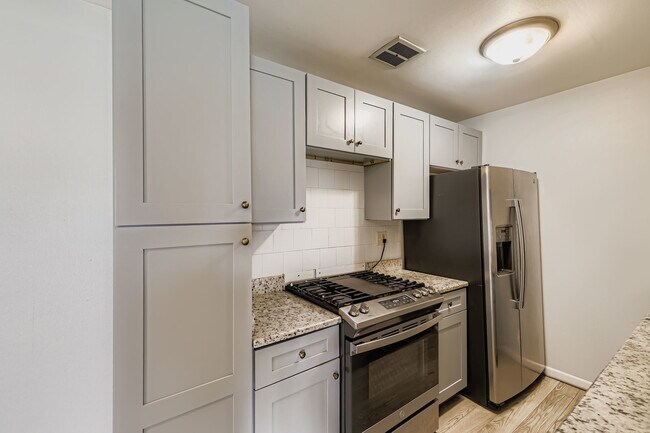 Foto del edificio - 870 Winesap Ct