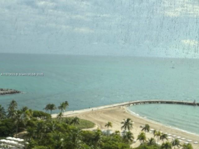 Foto del edificio - 10275 Collins Ave