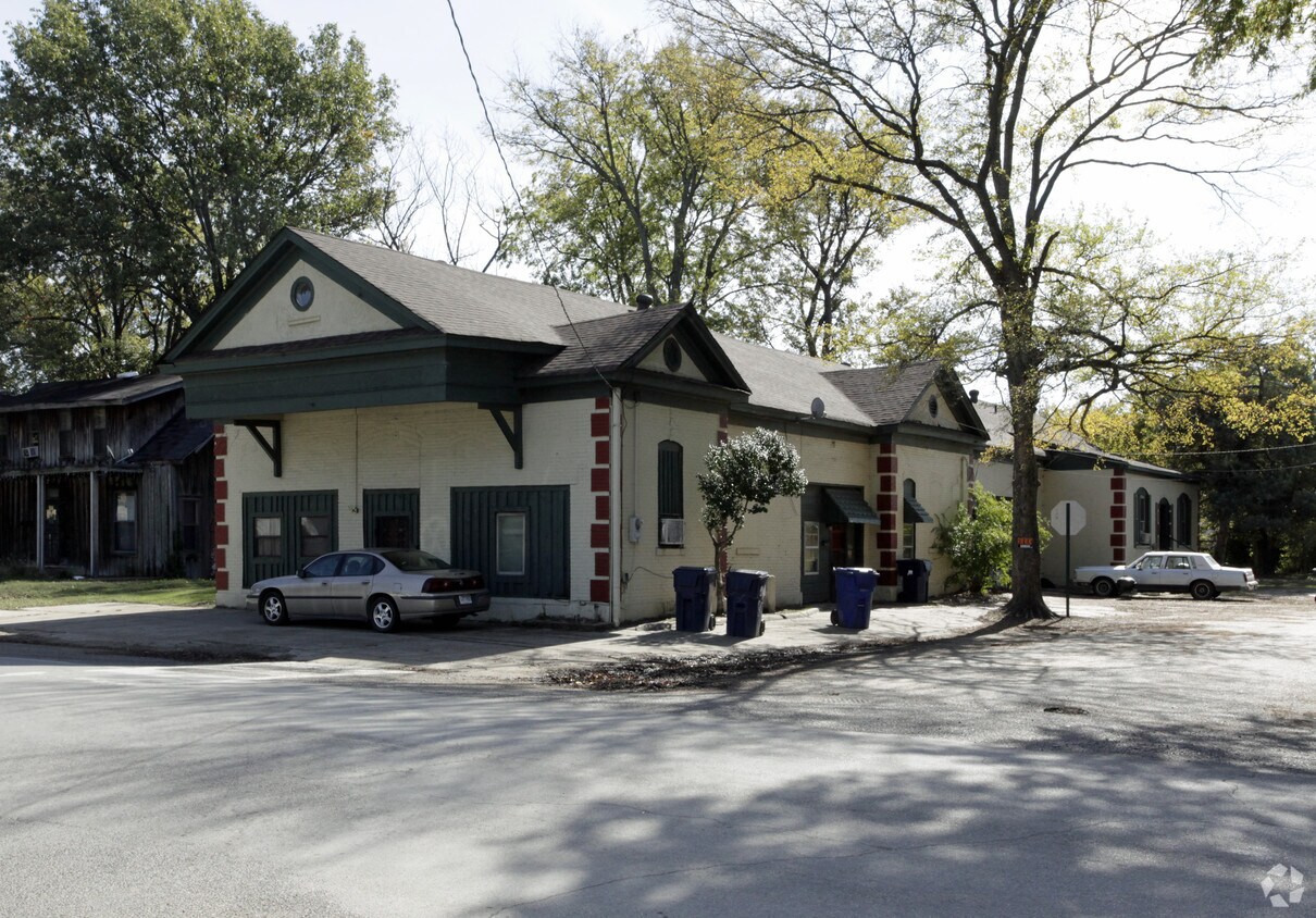 1232 2nd St, Earle, AR 72331 Apartments in Earle, AR