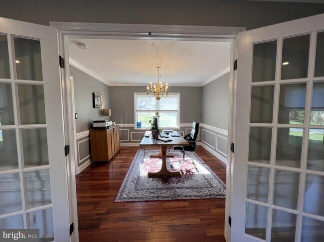 Foto del edificio - 738 Shearer St