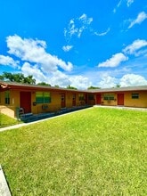 Building Photo - 15002 NE 11th Ct