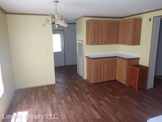 Foto del edificio - 3 br, 2 bath House - 4056 Twin Oaks Rd