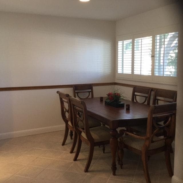 Building Photo - 4644 Park Granada