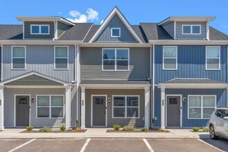 Building Photo - 313 Front Rdg Cir