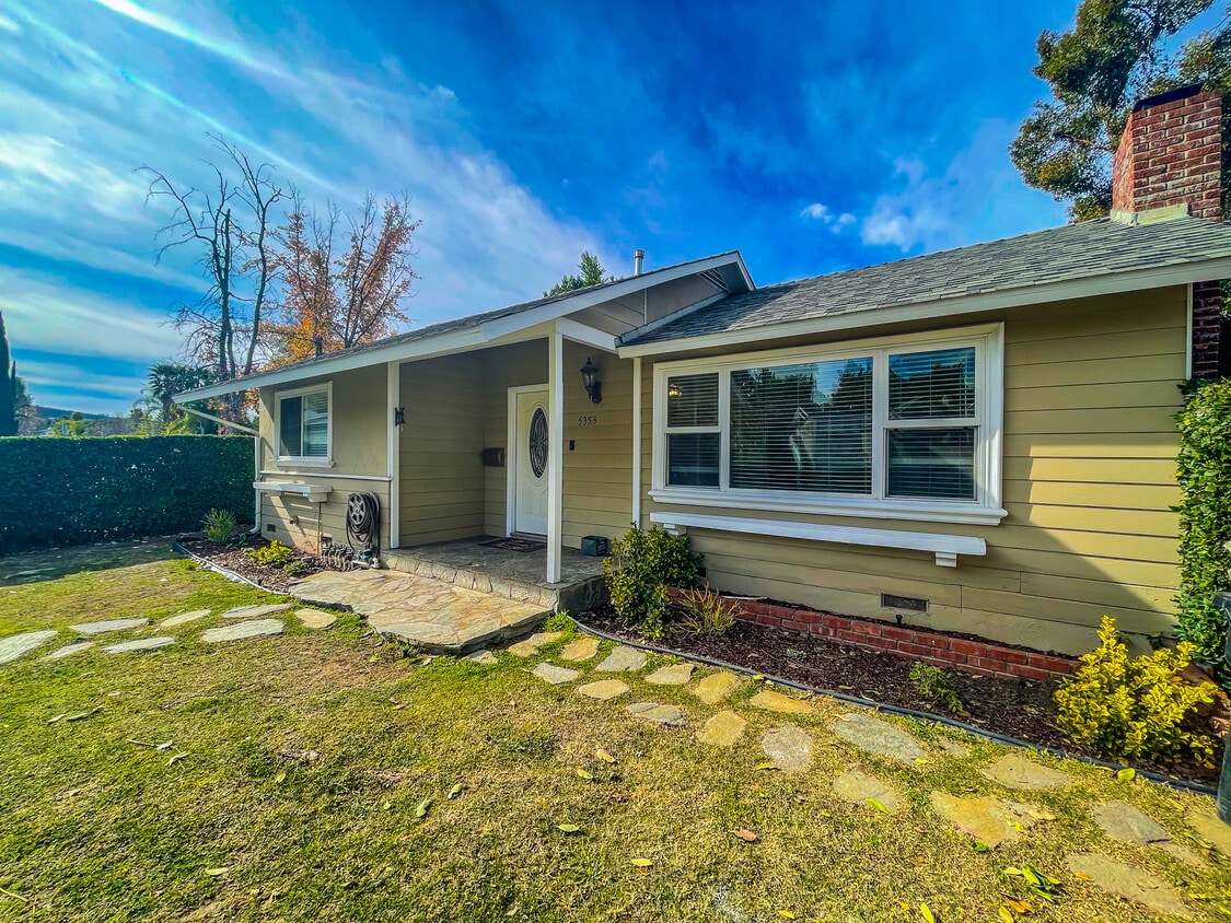 133 Houses for Rent in Woodland Hills, CA Westside Rentals