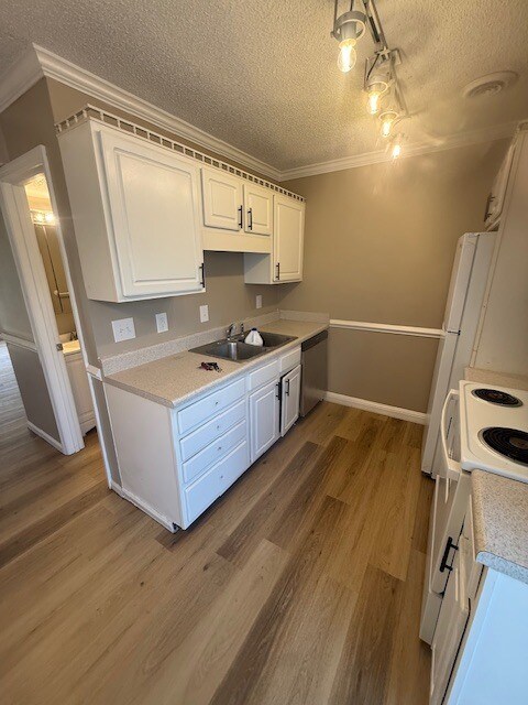 Foto del edificio - 114 Pinewood St