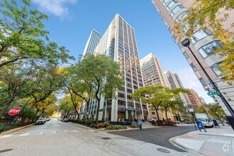 Building Photo - 222 E Pearson St