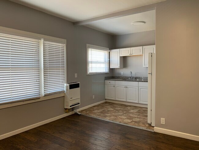 Foto del edificio - 2044 International Blvd