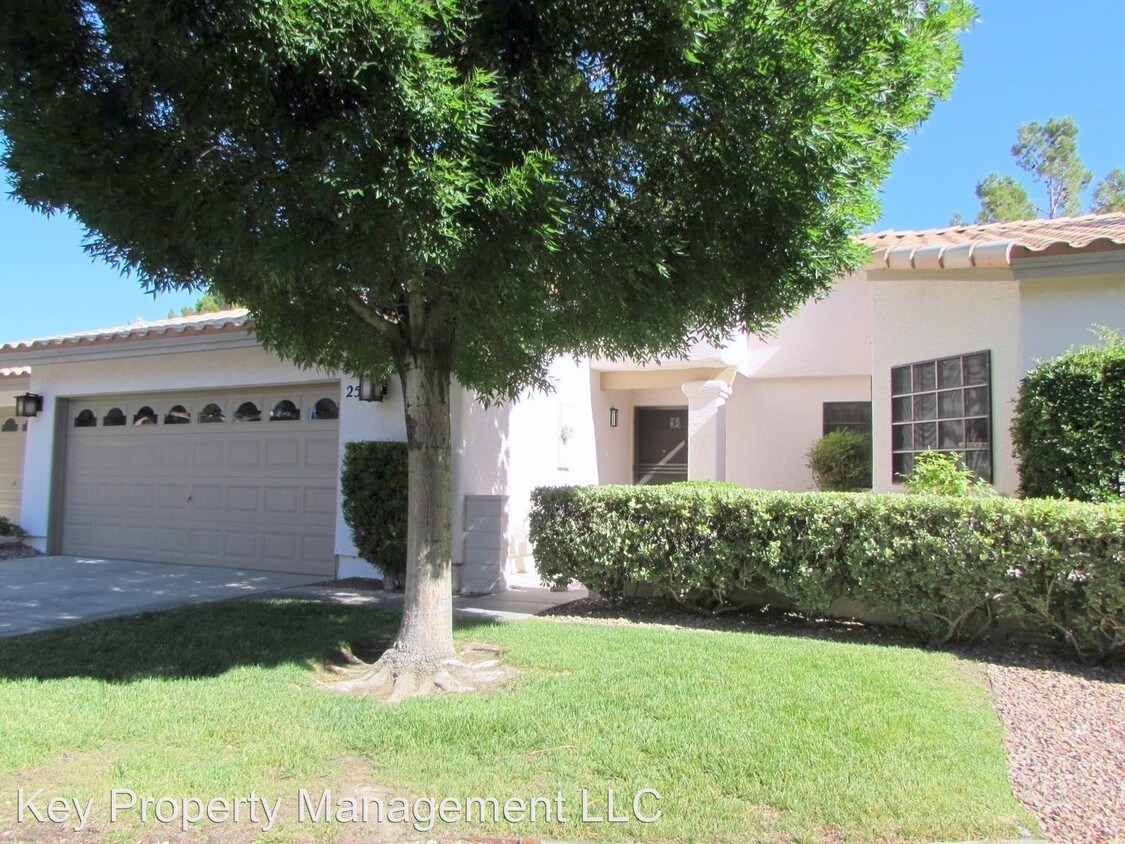 Primary Photo - 255 Borrego Dr