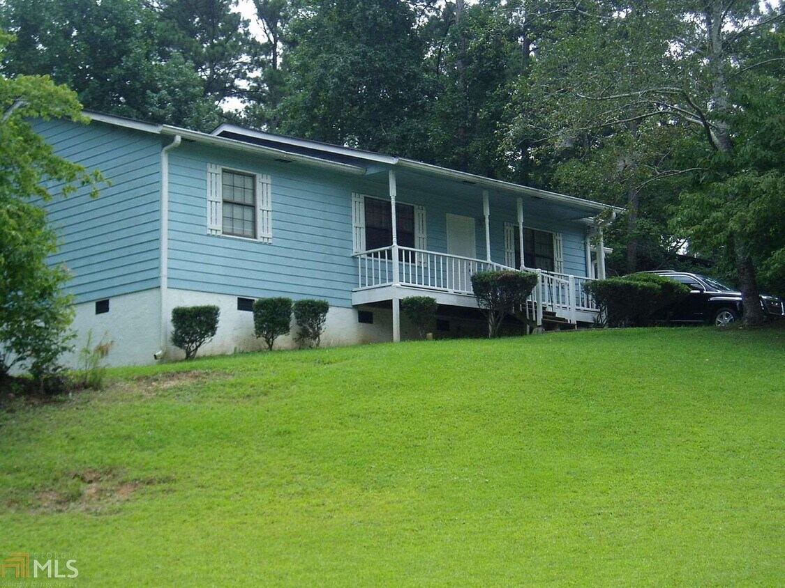 5695 Liberty Rd, Union City, GA 30291 House Rental in Union City, GA