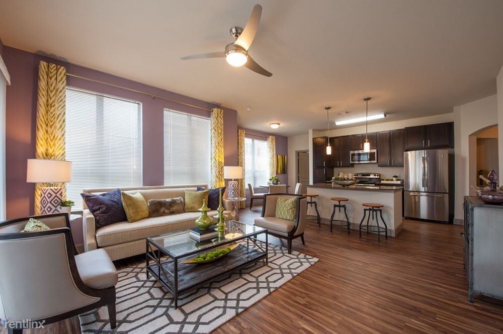 Foto principal - 24530 Gosling Rd