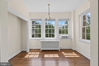 Building Photo - 2737 Devonshire Pl NW