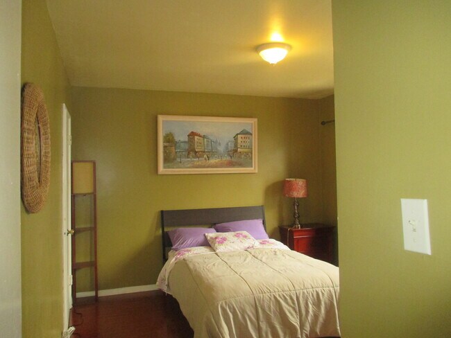 Bedroom (2) - 15419 Cimarron Ave