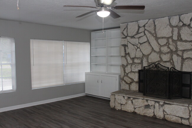 family room with gas fire place - 208 Timber Ln