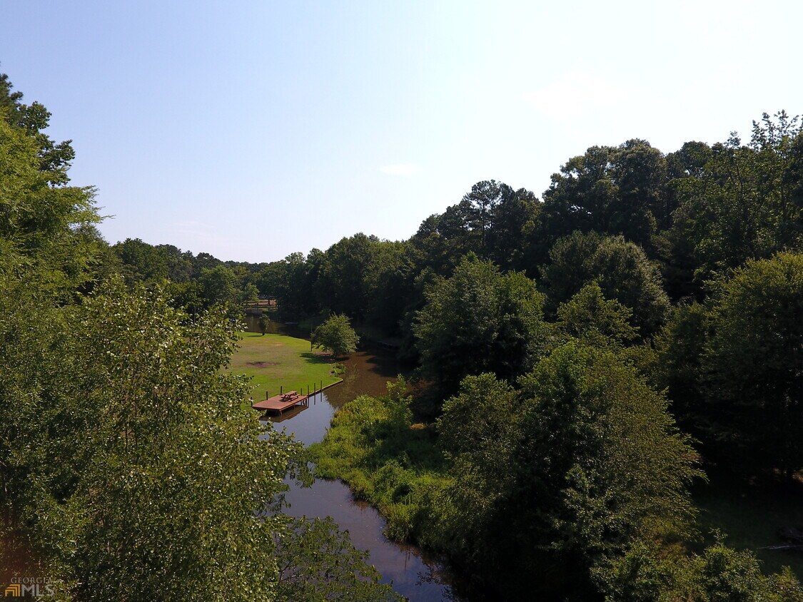Foto principal - 1001 Blue Springs Ct