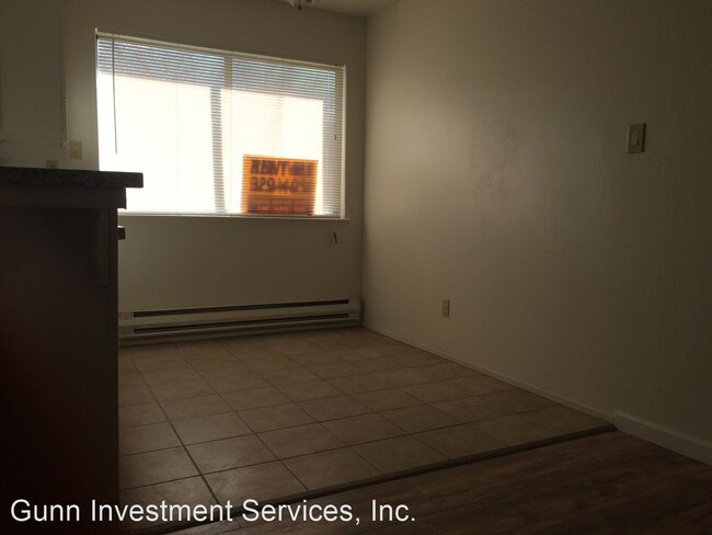 Building Photo - 2 br, 1 bath House - 5090 Neil Road #4