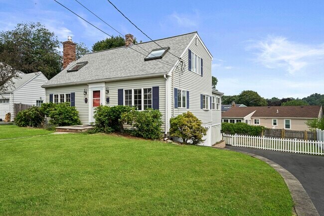 Foto del edificio - 28 Hillside Ave