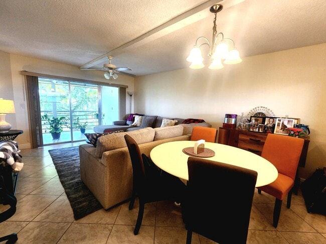 Building Photo - 3755 Via Poinciana