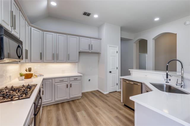 Building Photo - 8244 Mura Dr