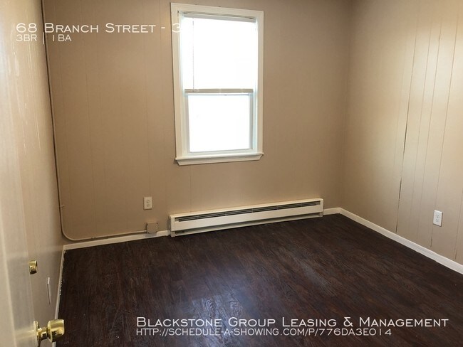 Building Photo - 68 Branch Street